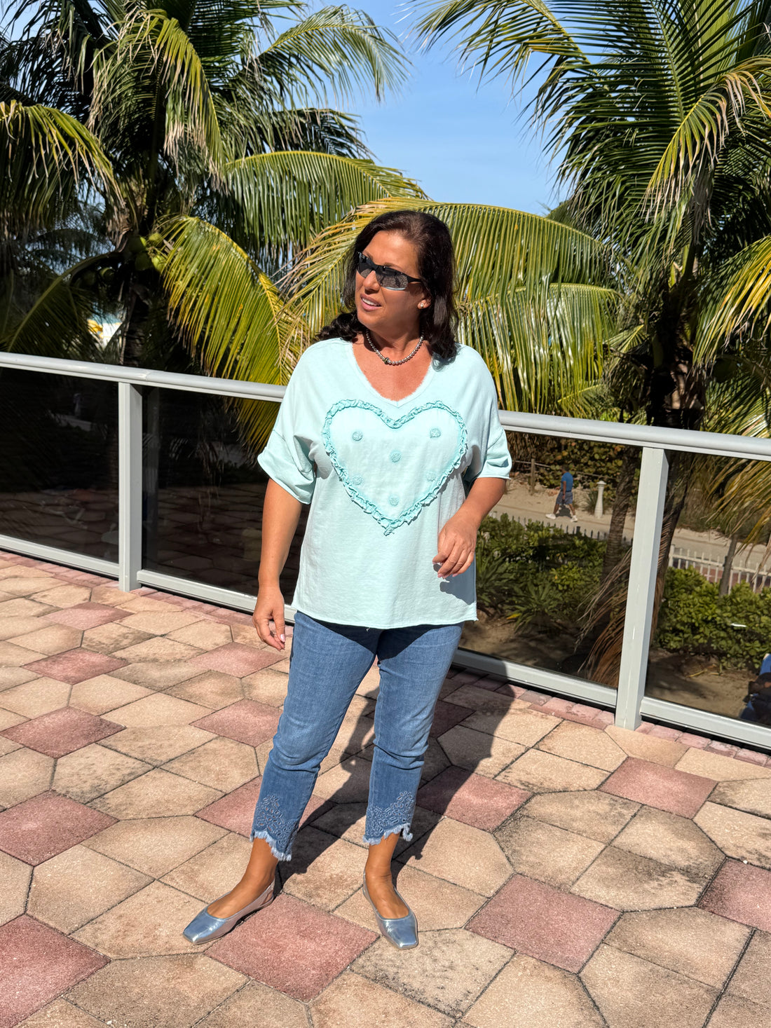 Style 1128 heart applique;