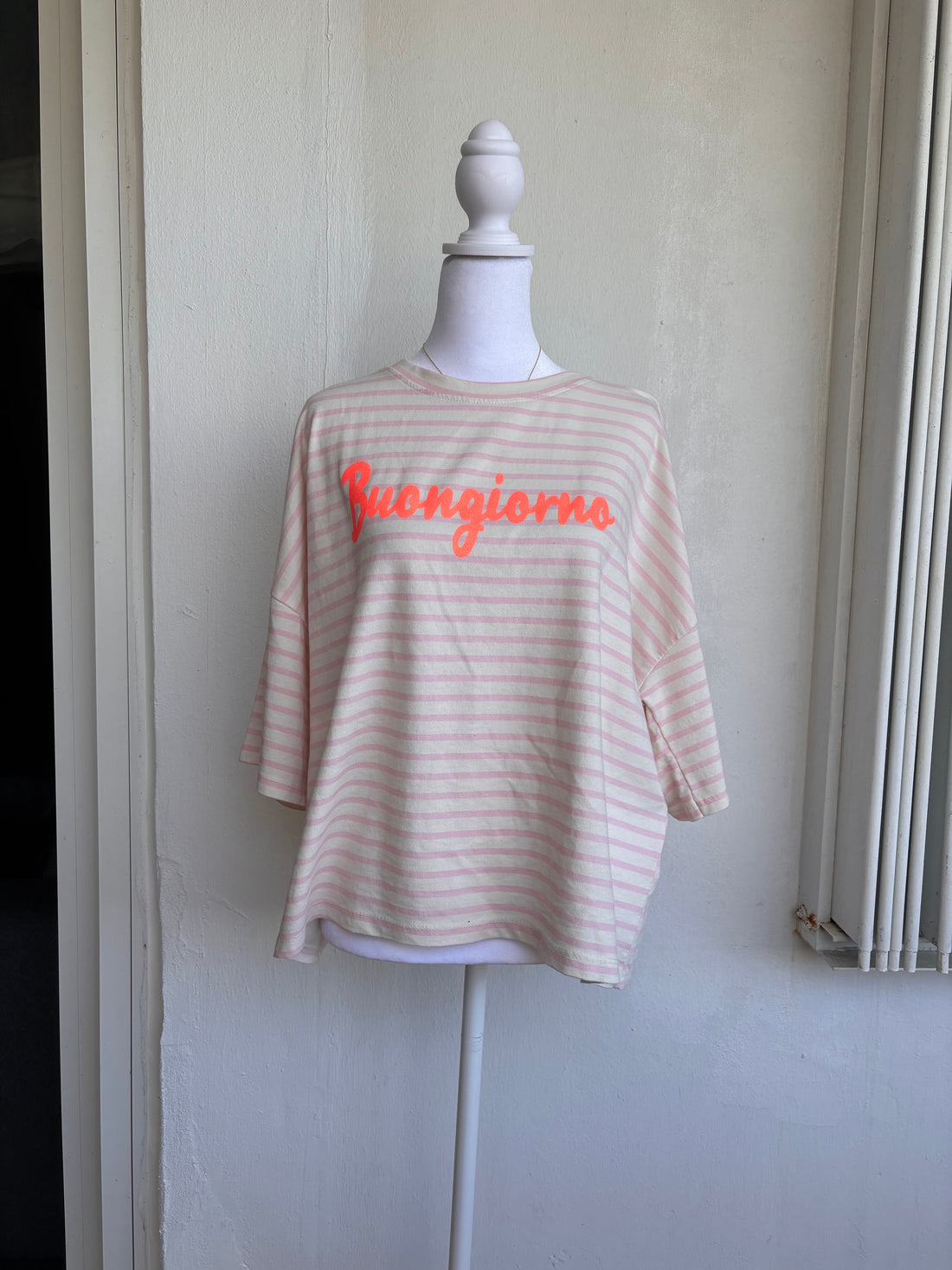 Style 1170 Stripped Buingiorno top